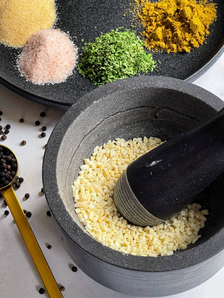 What’s in Complete Seasoning? Key Ingredients and DIY Guide