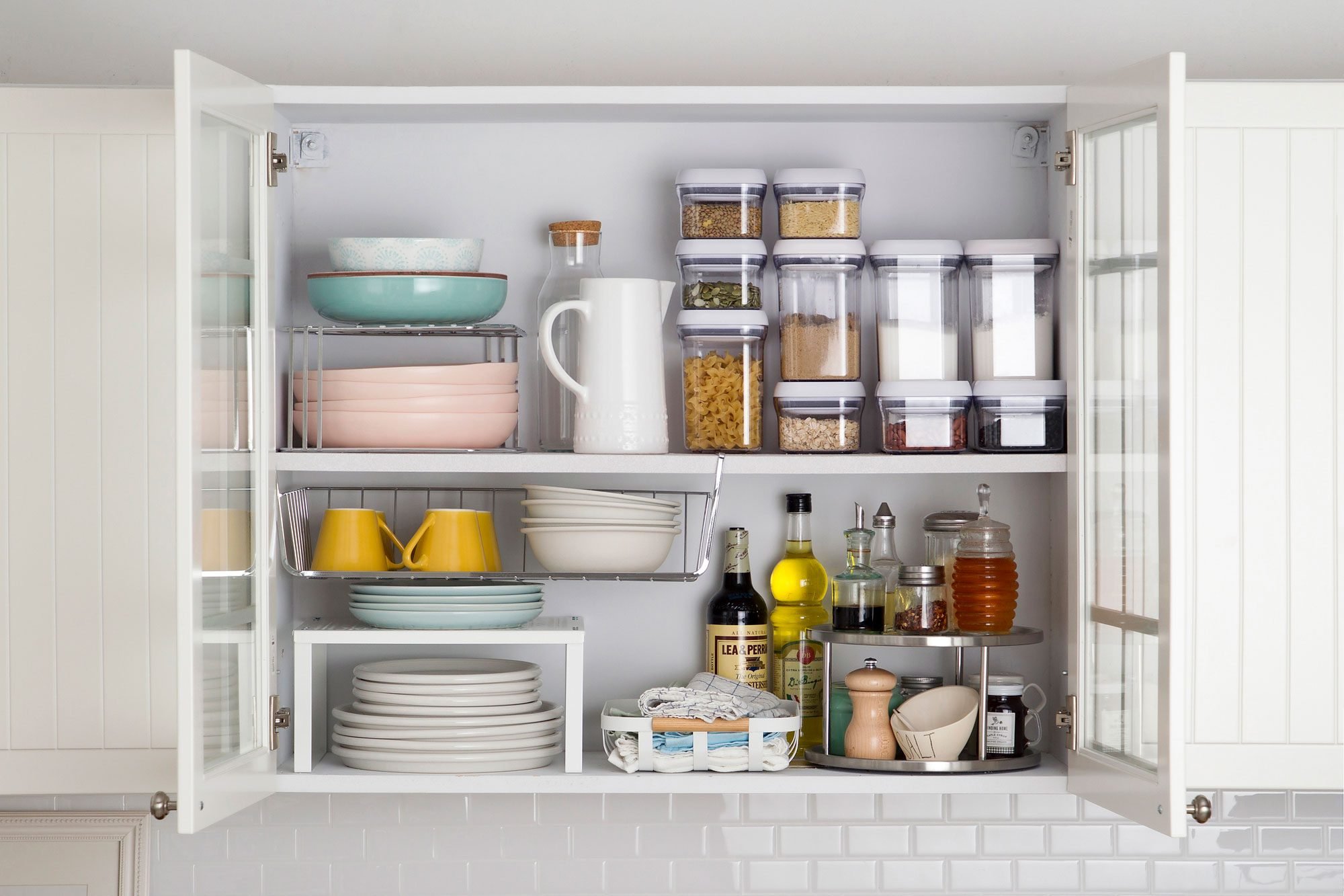Essential Tips for Arranging Inside Kitchen Cupboards Efficiently