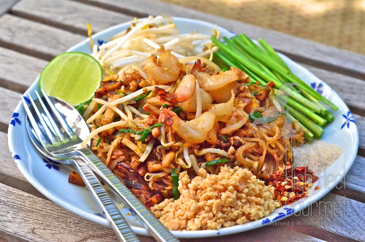 Authentic Bangkok Cuisine: Traditional Pad Thai Recipe You’ll Love