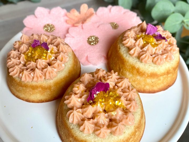 Discover the Flavors of Iranian Desserts: From Yazdi Cake to Saffron Ice Cream