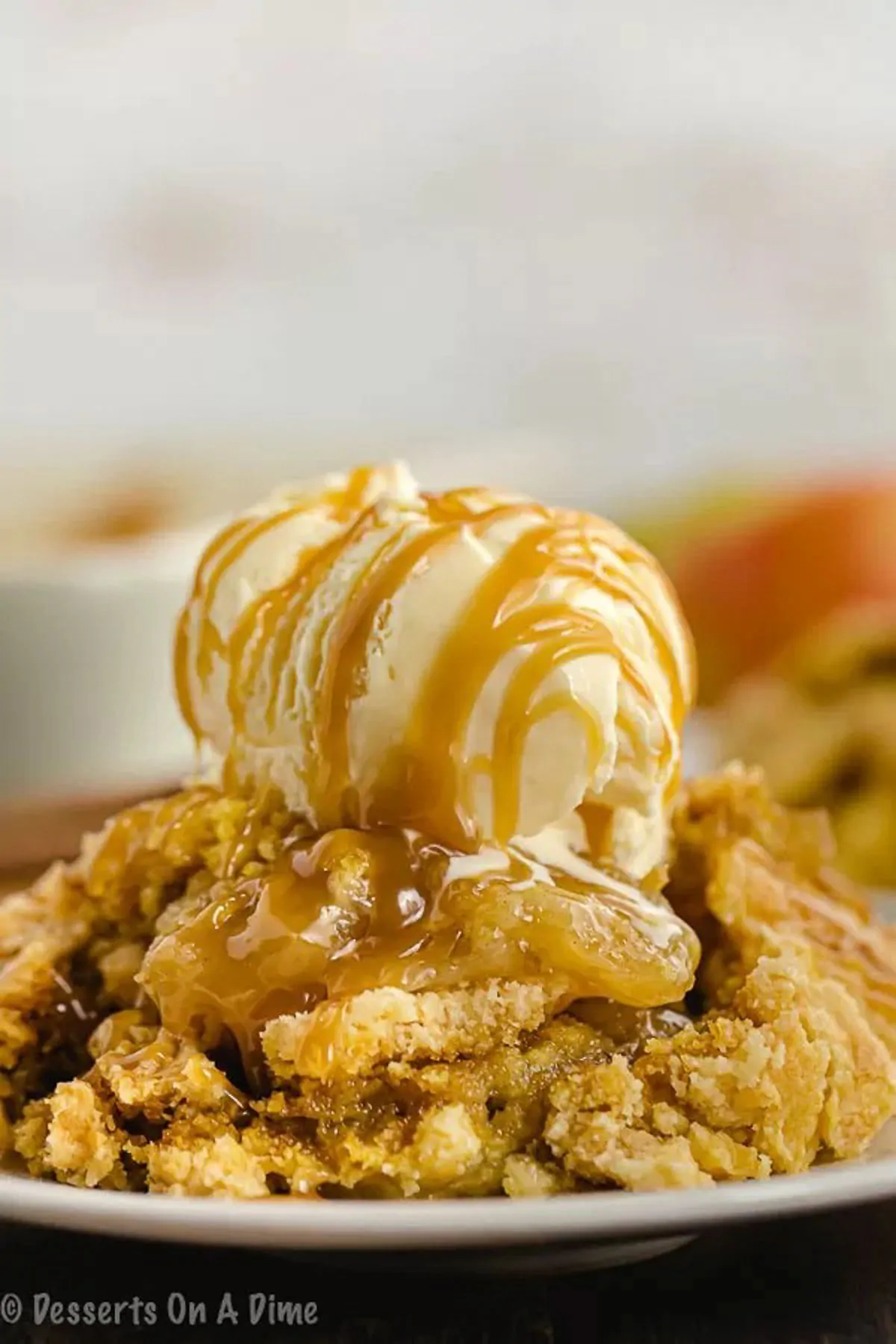 Simple Caramel Apple Dump Cake with Just 4 Ingredients – Tasty & Effortless