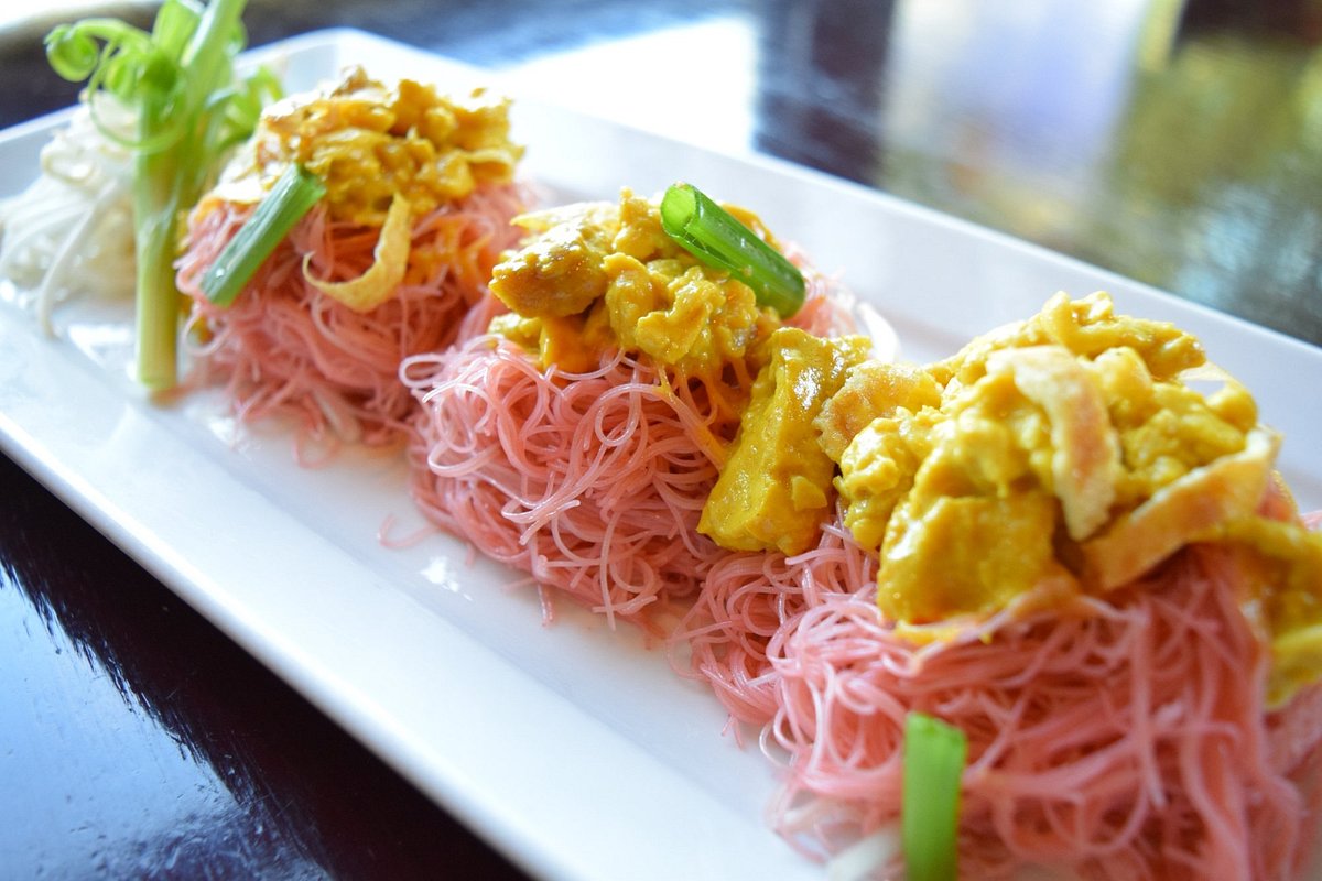 Experience the Best of Thai Flavors at Similan Thai Cuisine in Issaquah