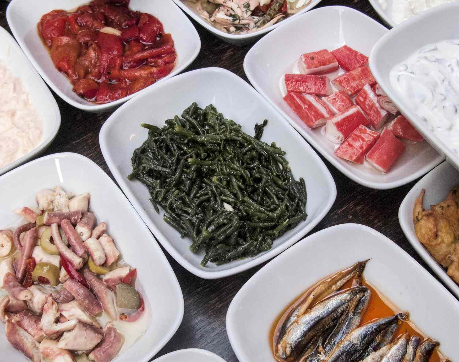 Small Appetizer in Turkish Cuisine: Find the Answer to Meze Clue