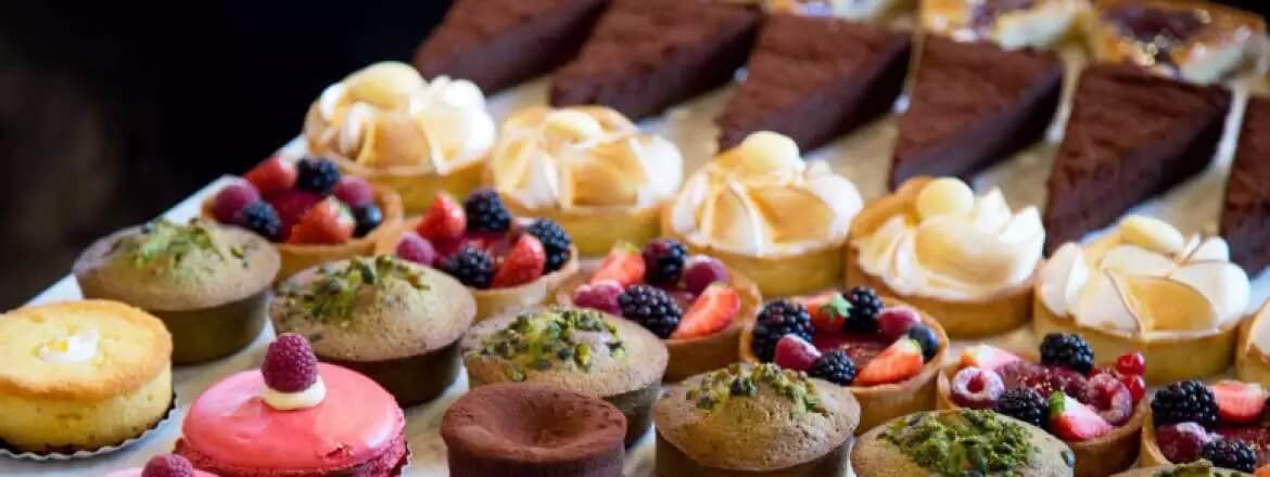 Top 5 Tasty Desserts Starting with Ap for Every Sweet Tooth