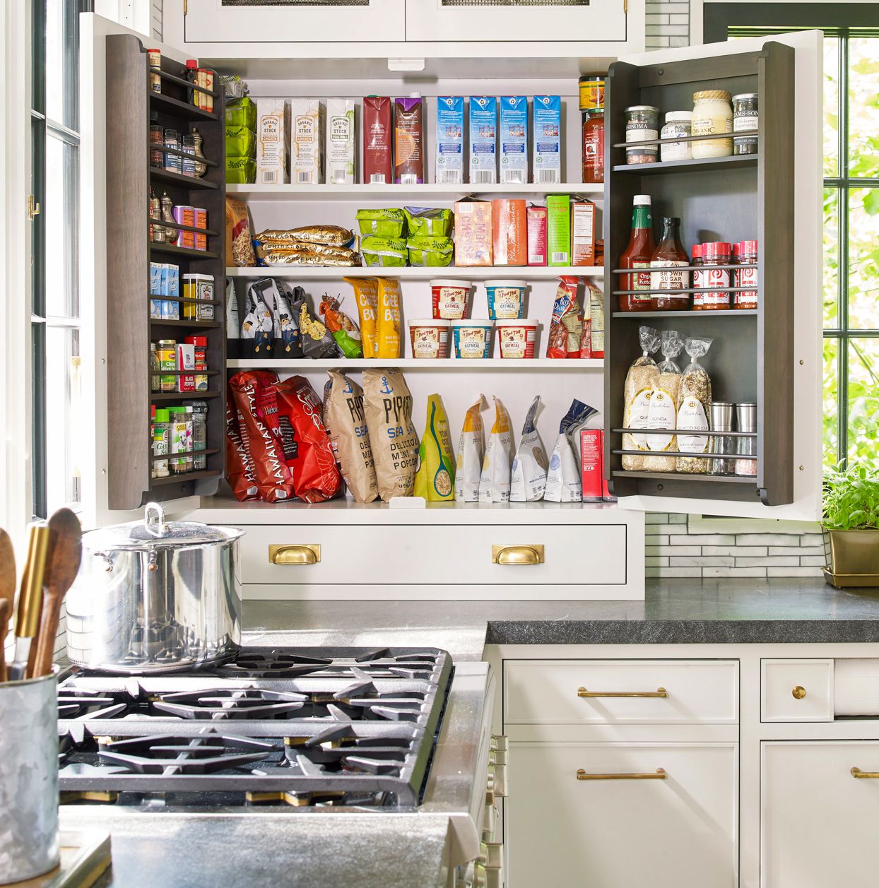 How to Organize Inside Kitchen Cupboards for Maximum Storage