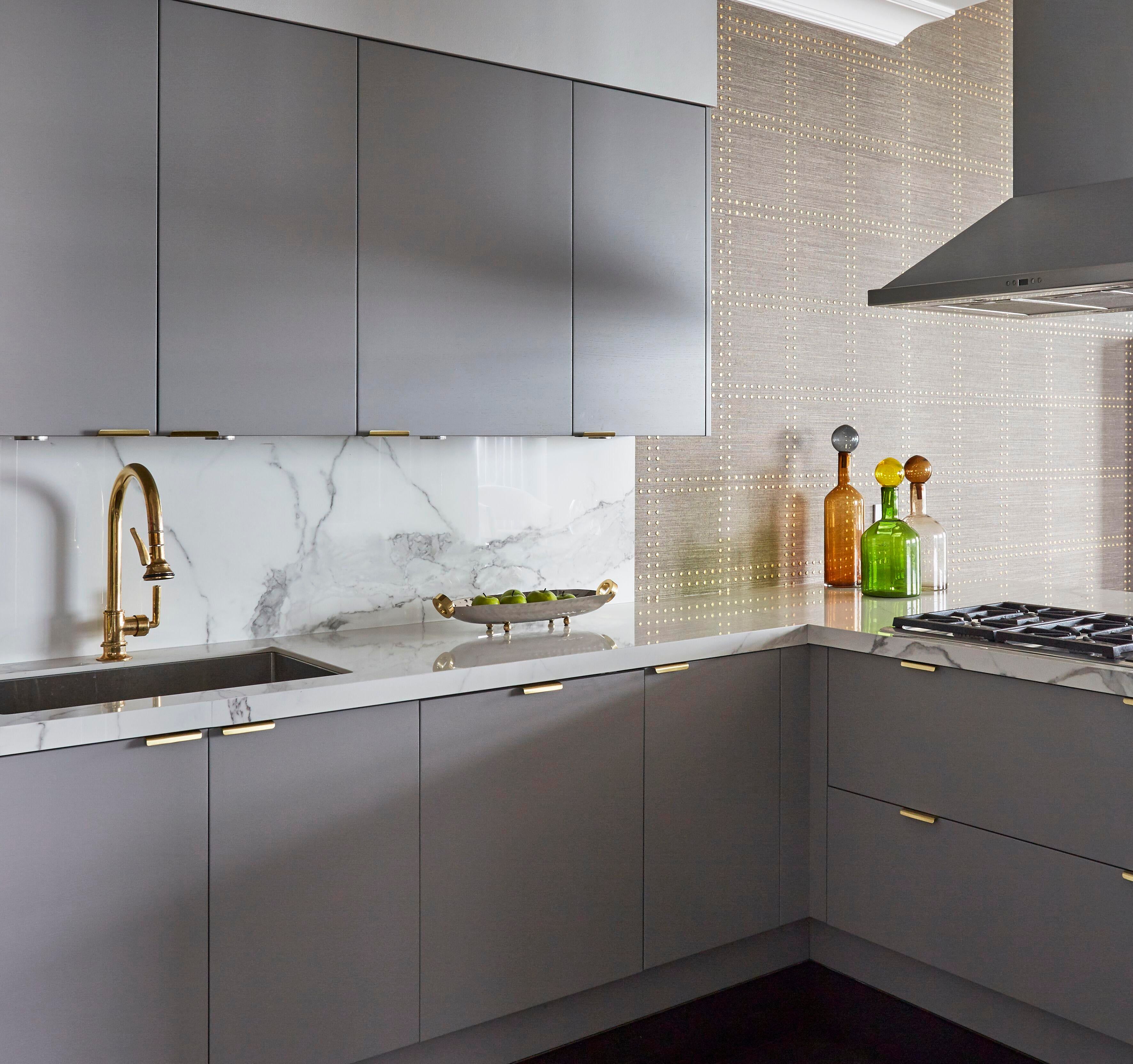 Stunning Gray and Gold Kitchen Ideas for Elegant Interior Design