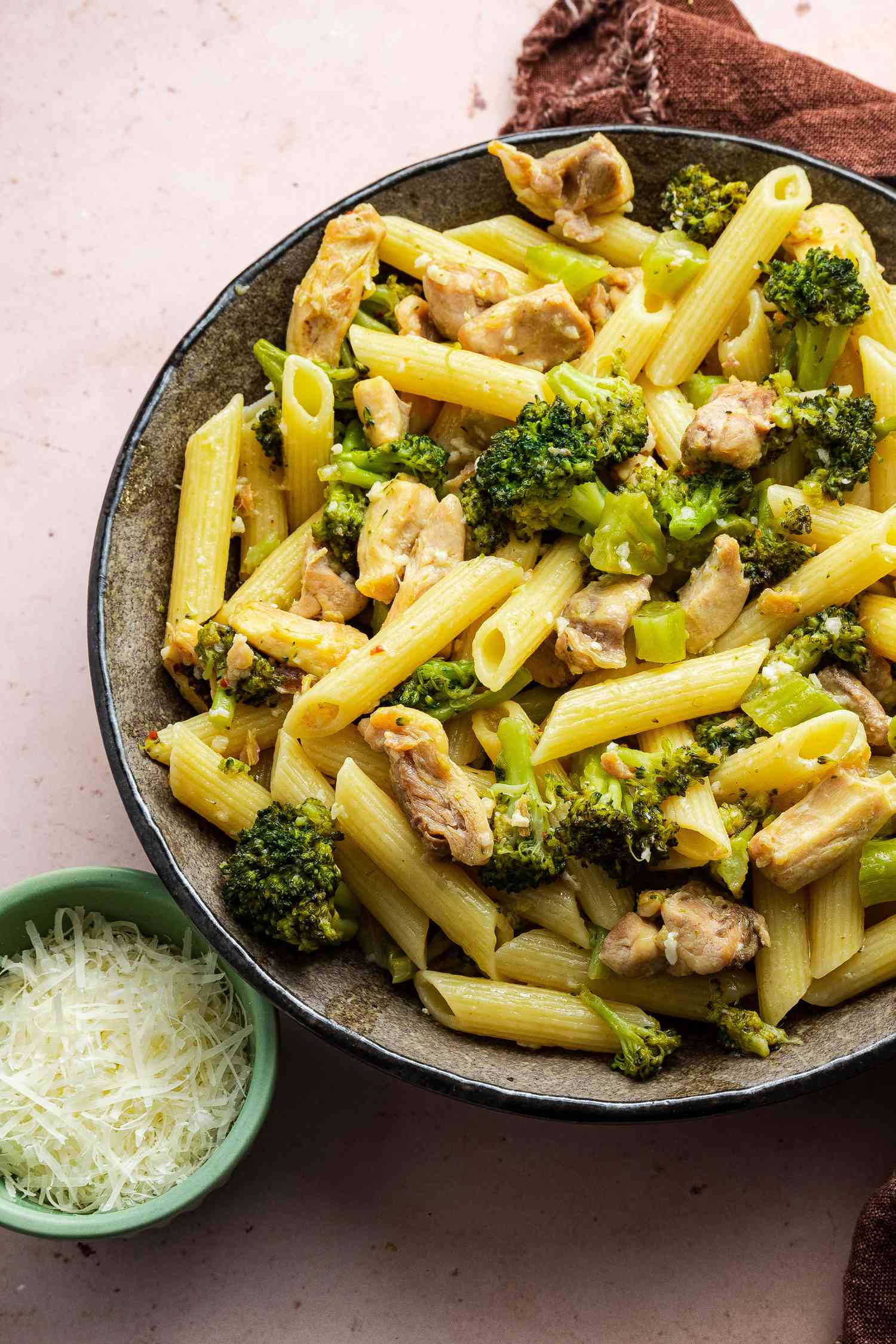 Easy Chicken Broccoli Penne Pasta Recipe for Quick Dinners