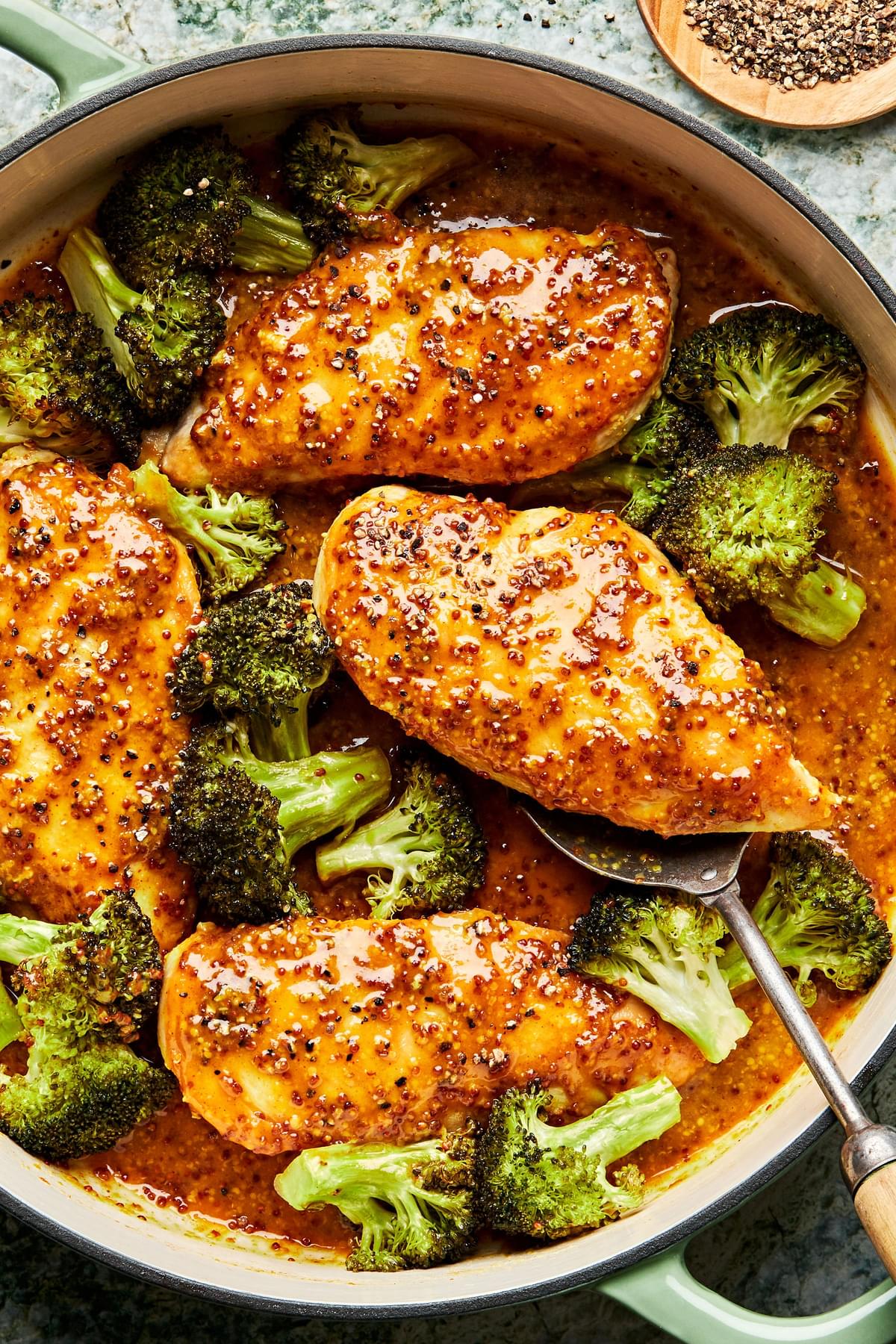 How to Make Curry Mustard Sauce Chicken in Your Kitchen