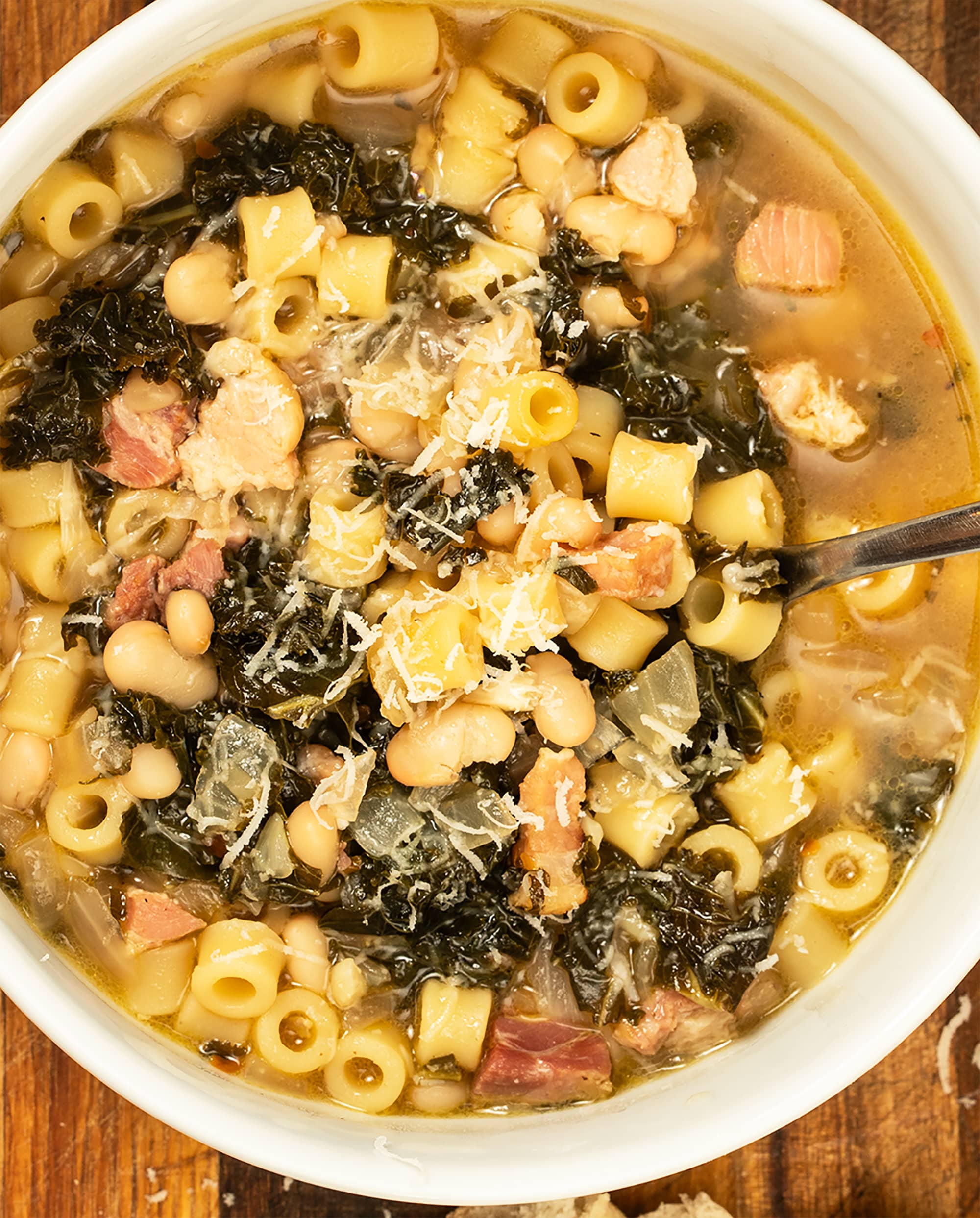Delicious Rachael Ray Soup Recipes for Every Season
