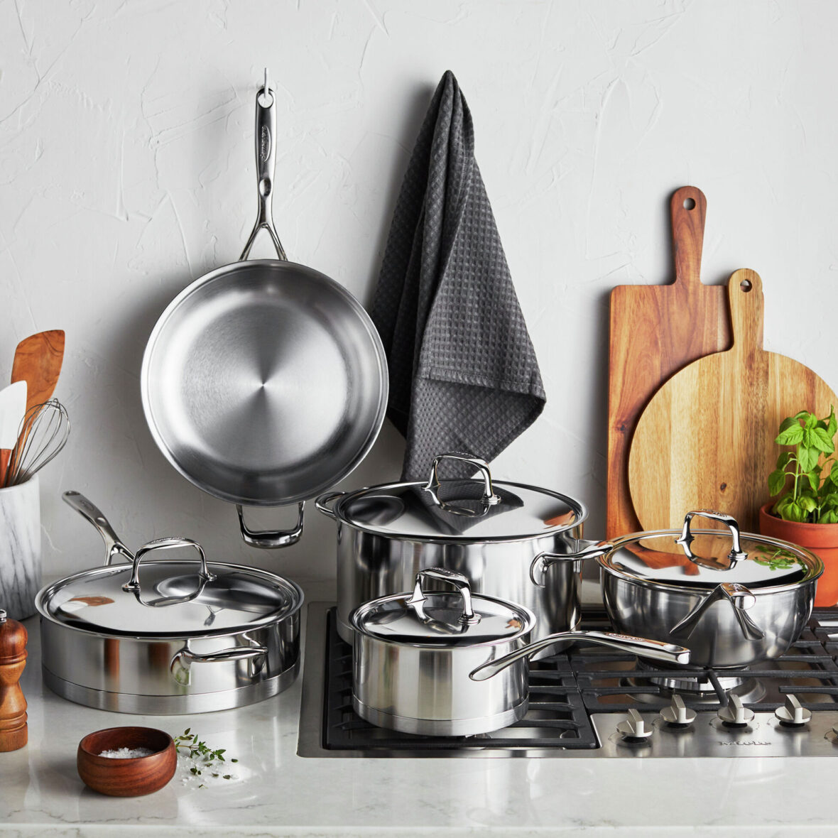 Top Non-Toxic Cooking Utensils to Keep Your Kitchen Safe and Chemical-Free