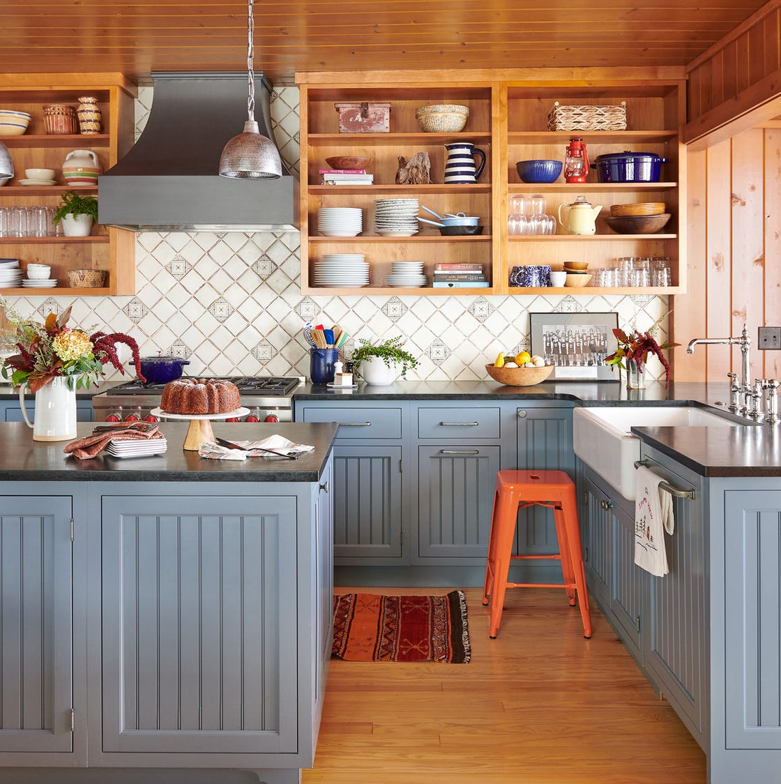 Stylish Blue Kitchen Cabinets: Timeless Designs for Every Home