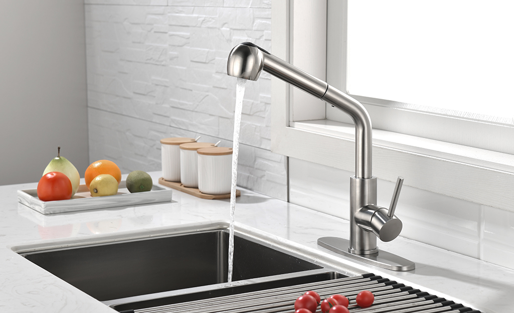 Choosing the Best Kitchen Faucets in Stainless Steel for Your Home