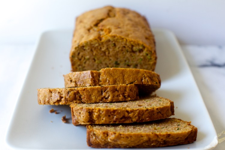 Ultimate Zucchini Recipes: Make Zucchini Bread and Grow Record-Sized Zucchini