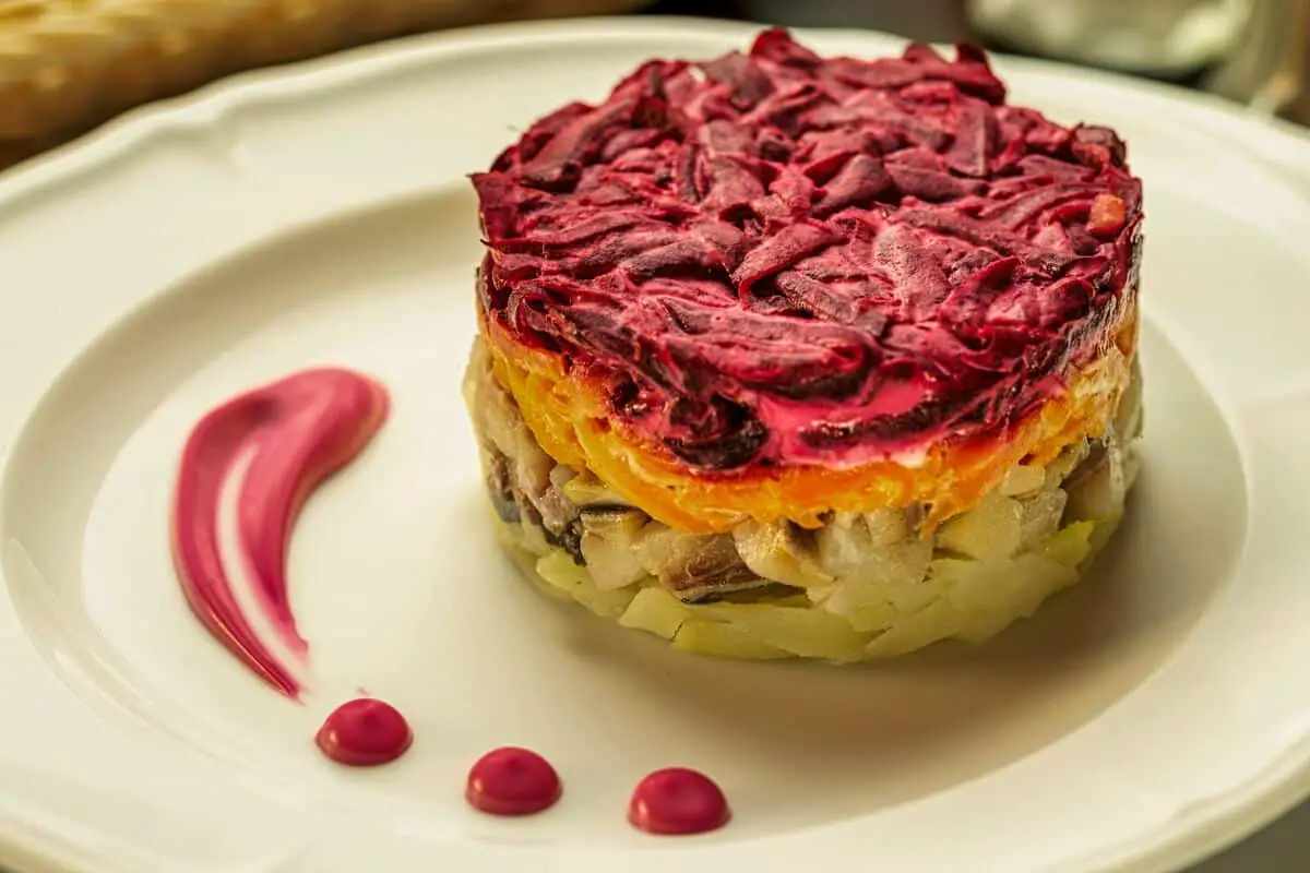 Lithuanian Recipes Guide: Classic Dishes and Unique Flavors of the Baltics