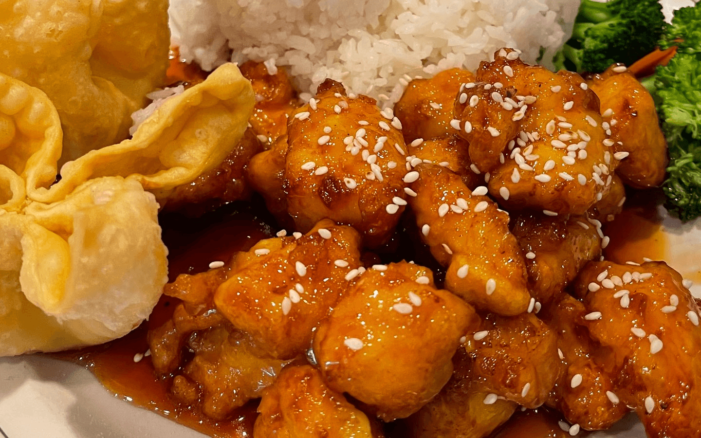 Royal Inn Oriental Cuisine: Flavorful Chinese Meals and Fast Service in San Antonio