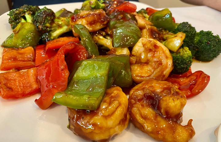 Bill & Harrys Chinese Cuisine: Your Go-To for Dine-In, Takeout, and Delivery