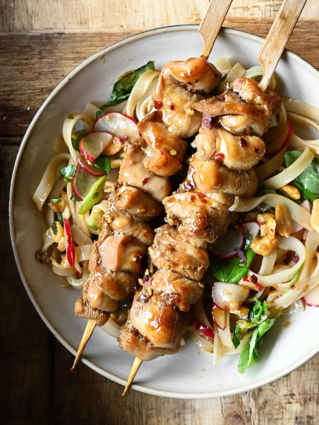 Top Halal Thai Dishes You Must Try: From Pad Thai to Satay Skewers