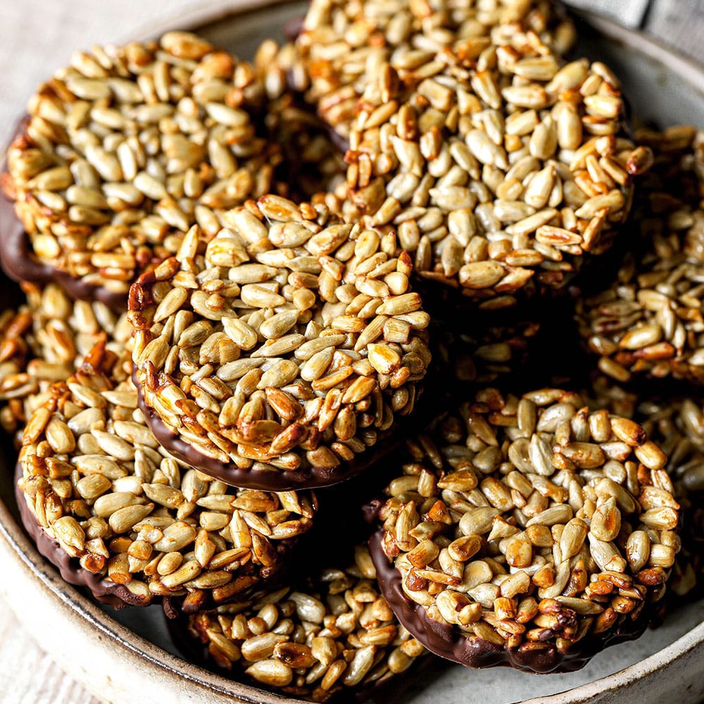 Oat and Sunflower Seed Recipes for Healthy Snacks
