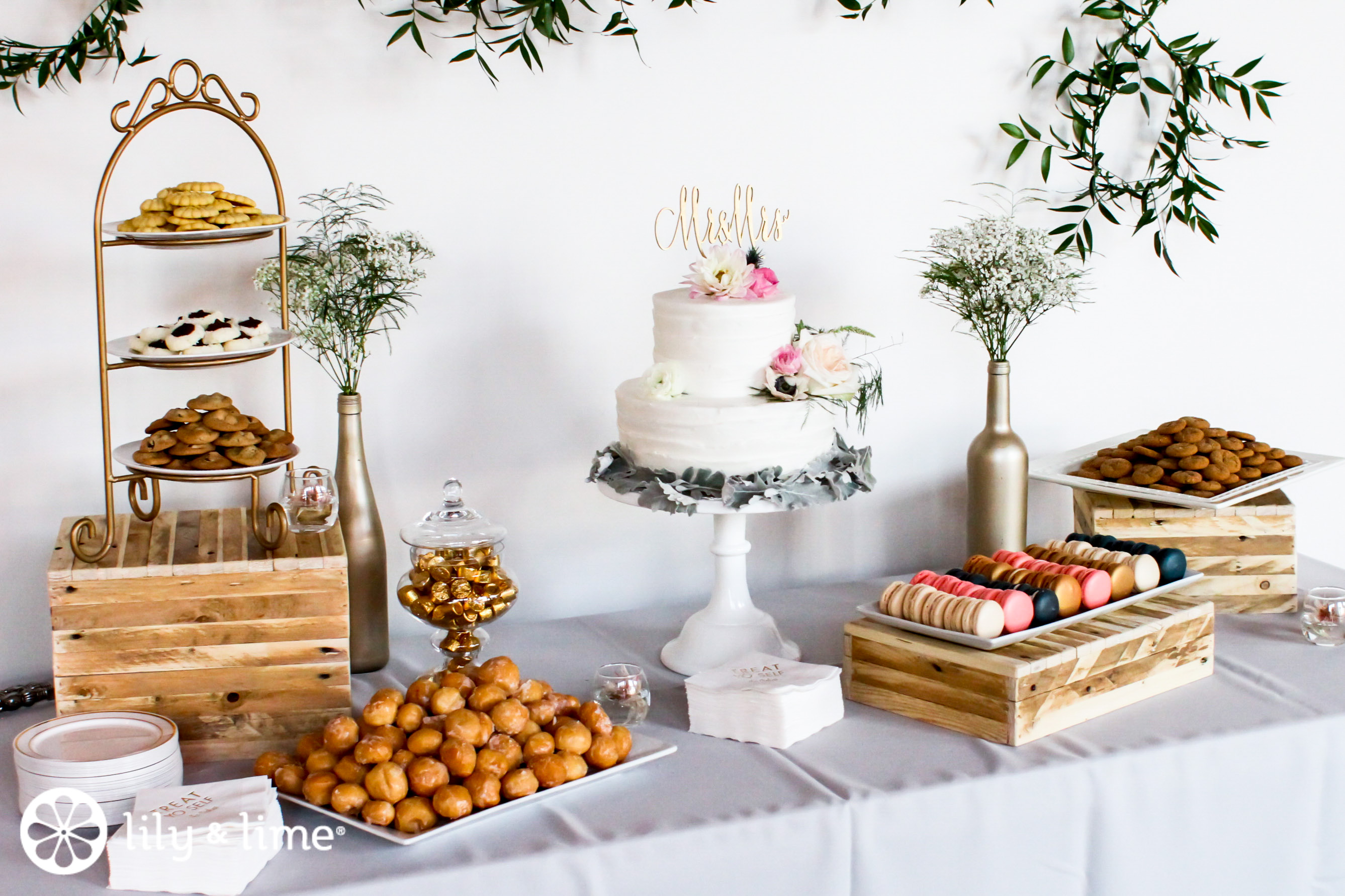 Delicious Dessert Tables Your Guests Will Love