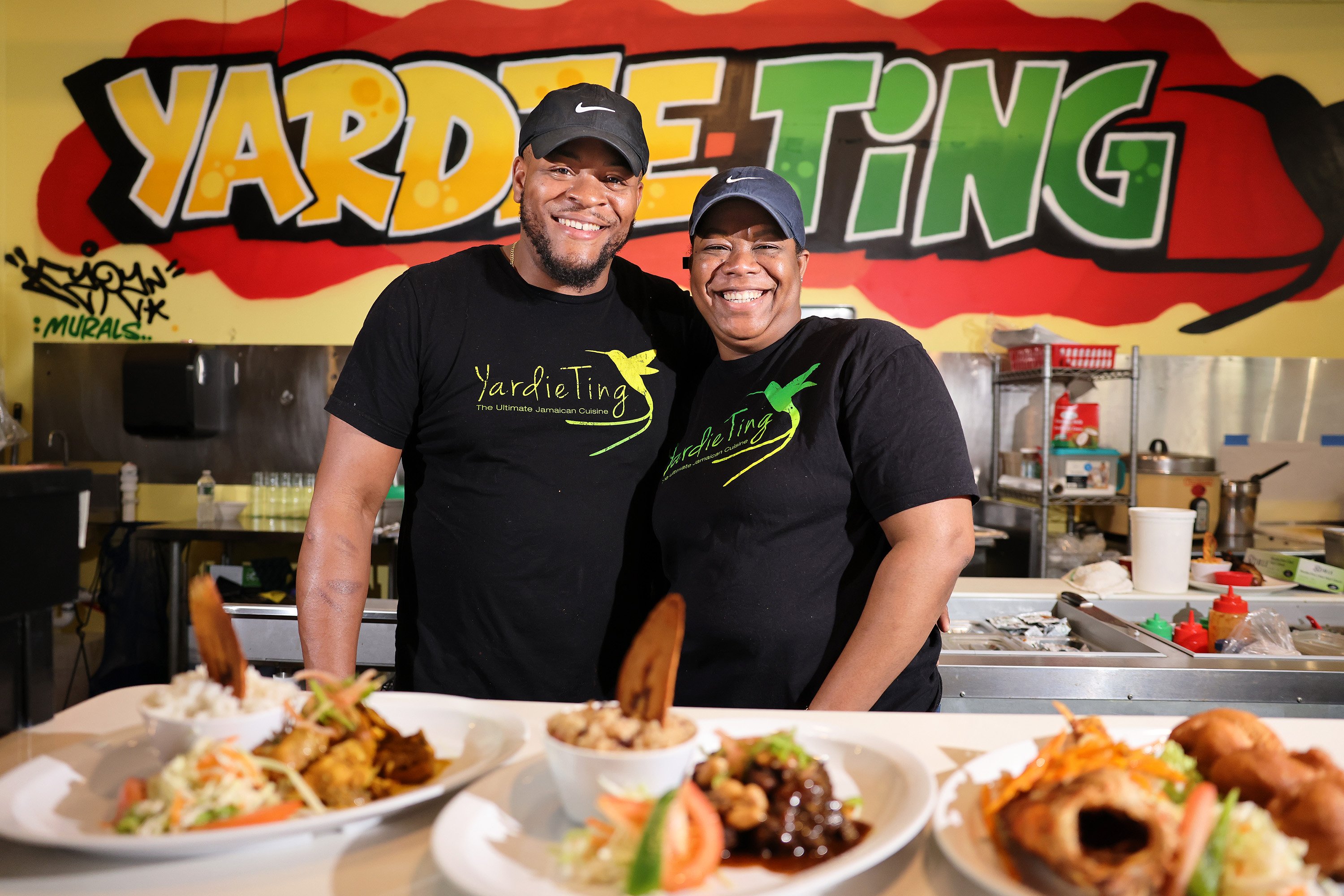 Craving the Best Jamaican Cuisine? Discover Authentic Island Flavors (Your Guide to Real Yardie Eats)
