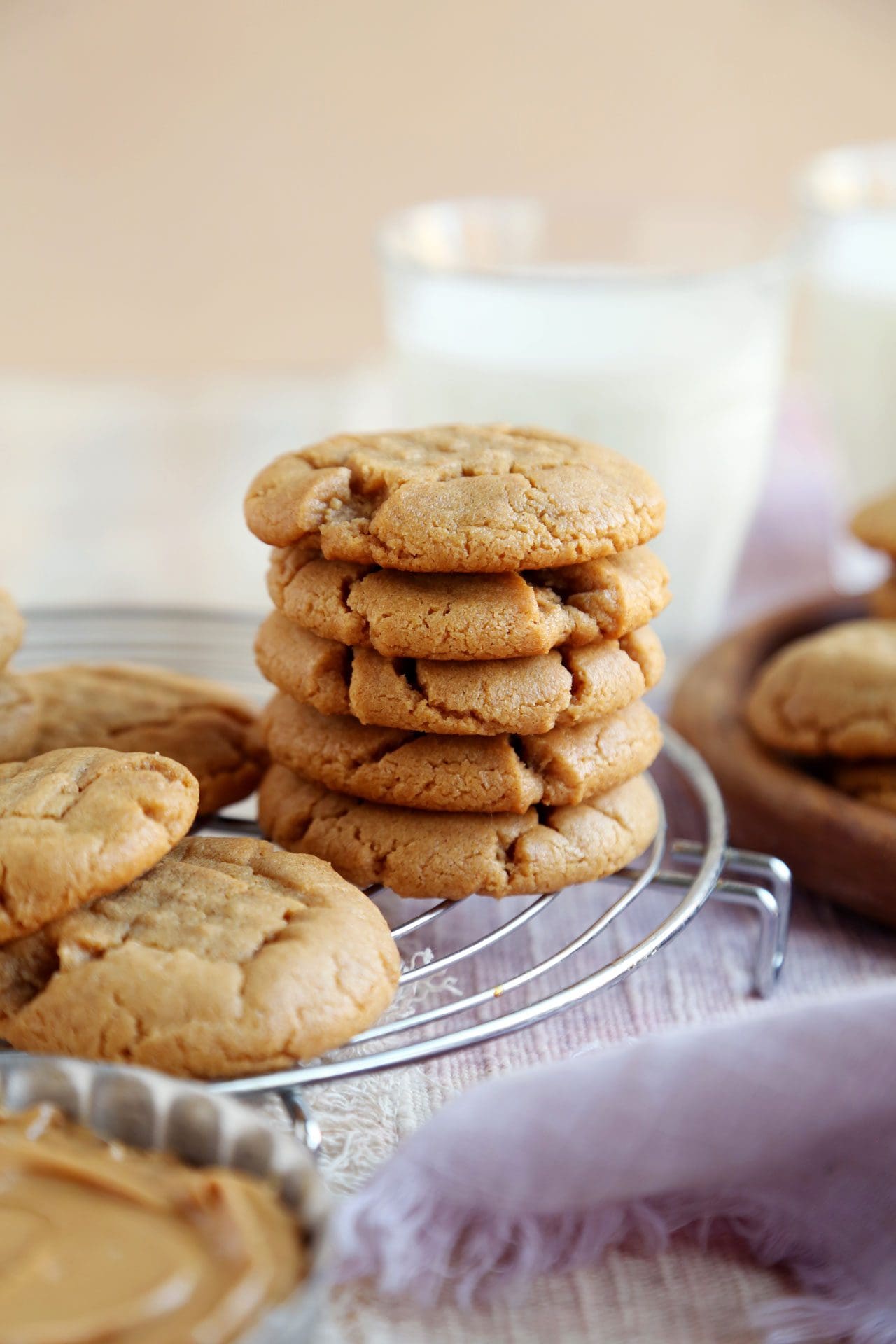 Peanut Butter Cookies 4 Ingredients Only! Try This Simple and Delicious Recipe