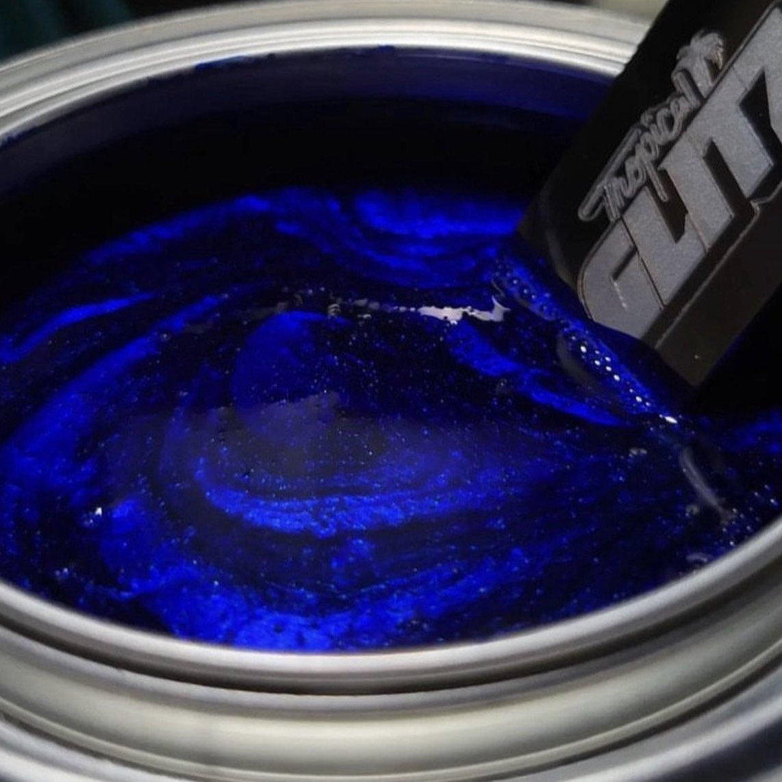 Top Ingredients for a Stunning Blue Motorcycle Polish: Pro Tips