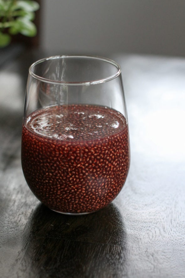 How to make a chia beverage? Simple guide for beginners.
