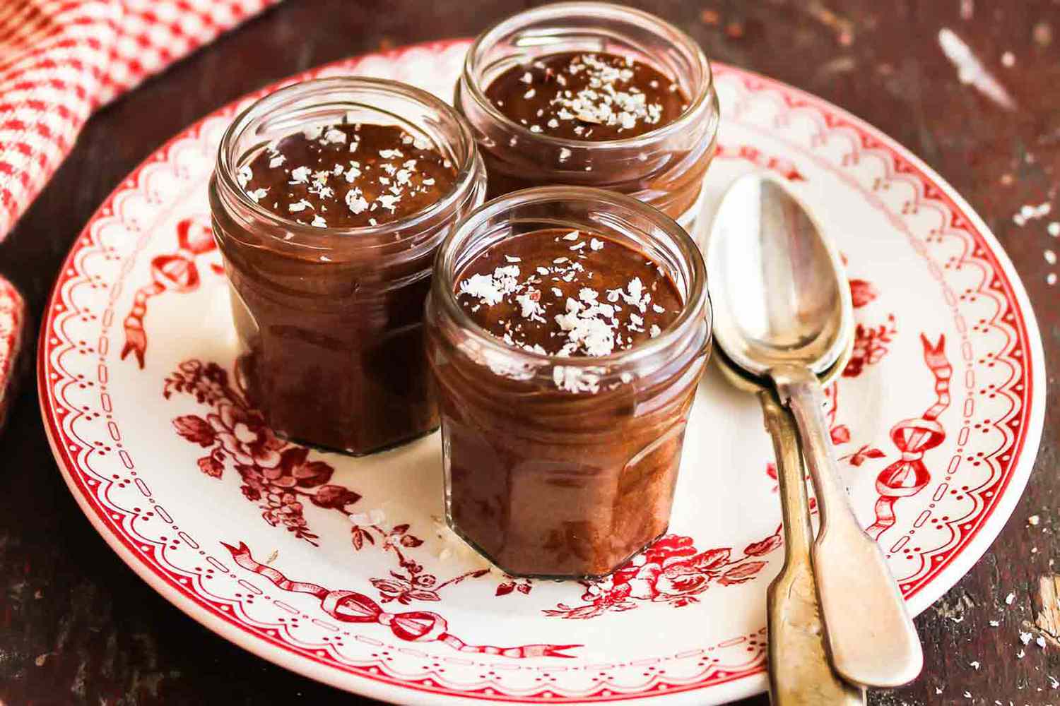 Parve Desserts: Delicious Dairy-Free Treats Youll Love