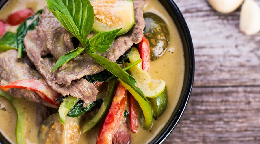 Looking for Thai Food in Waikiki? Try Noi Thai Cuisine Tonight