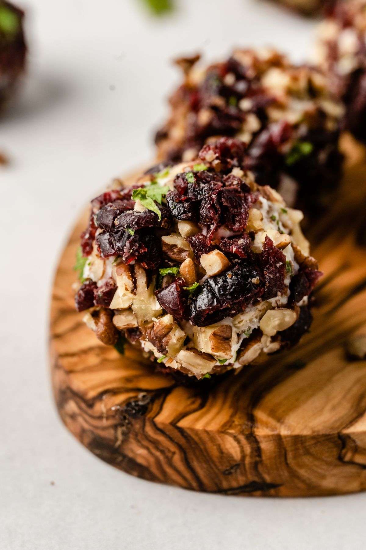 Goat Cheese Desserts Youll Love (Simple Recipes to Wow Your Guests)