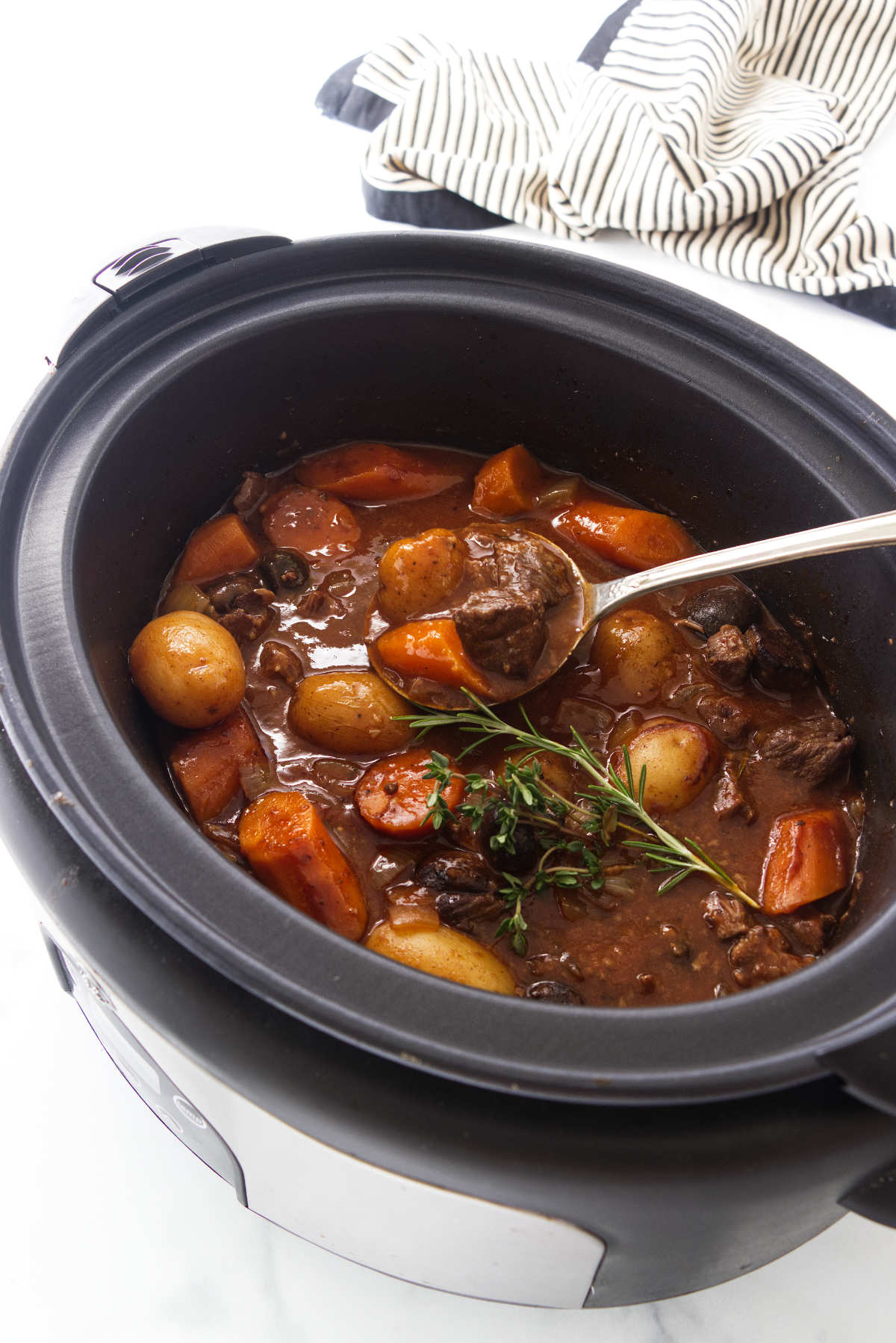 Quick and Tasty Crock Pot Elk Recipes for Busy Weeknights
