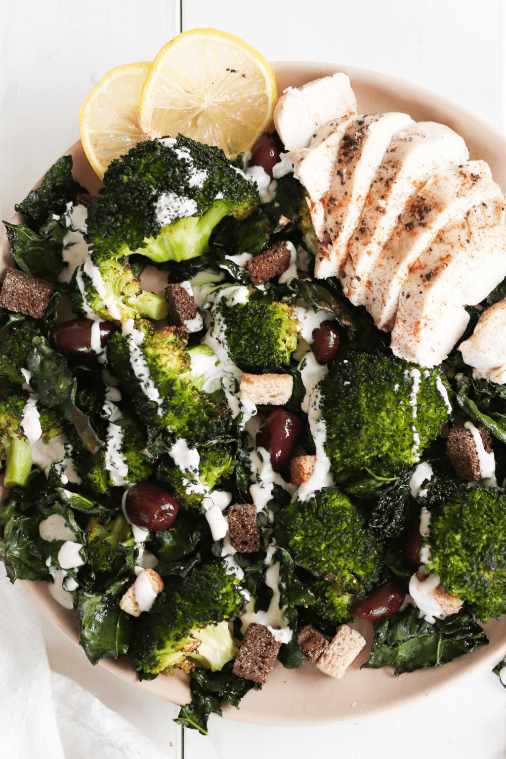 Delicious Recipes with Kale and Broccoli for Every Meal (Breakfast, Lunch, Dinner)