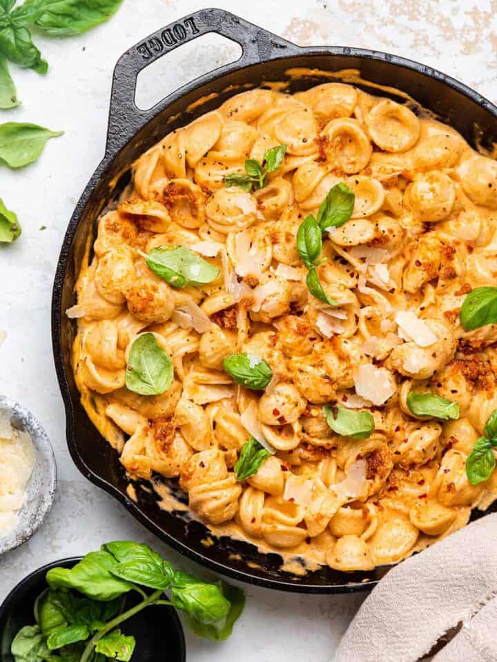 Sunlight Cuisine: Easy Recipes for a Taste of Sunshine