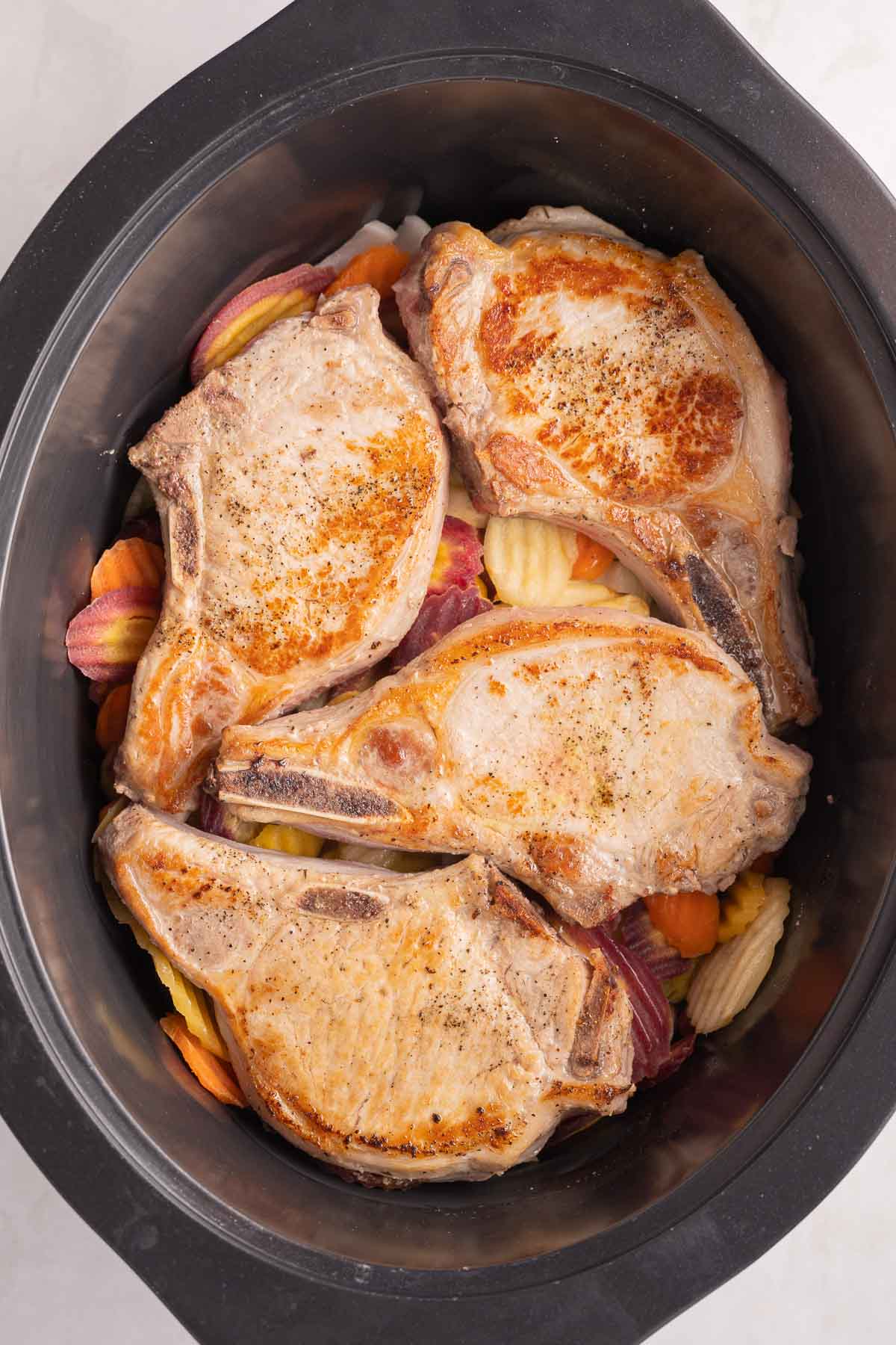 Make Delicious Pork Chop and Sauerkraut with These Crock Pot Recipes