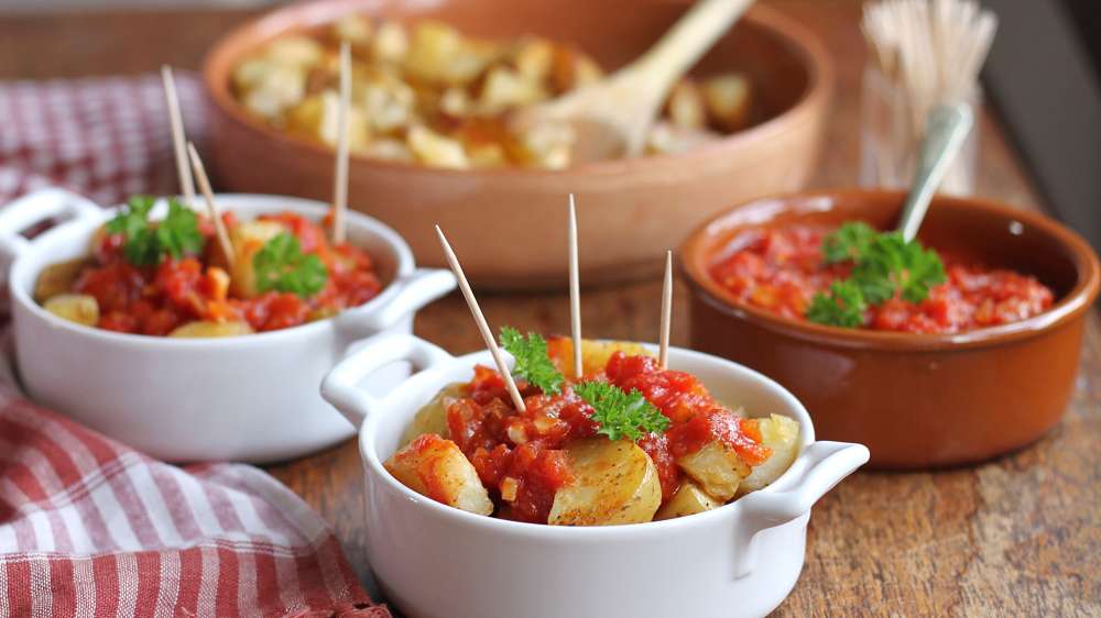Easy Iberian Cuisine Recipes (Cook Authentic Meals From Spain and Portugal)