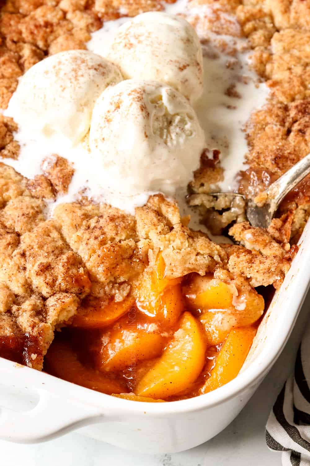 Yummy Peach Dessert Recipe - Cobbler: Your Go-To for Sweet Cravings