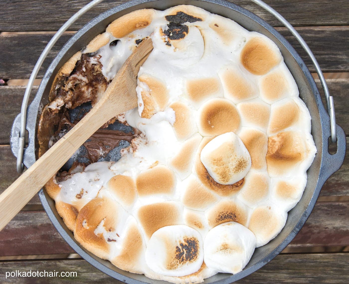 Easy Dutch Oven Desserts: Simple Recipes for Sweet Treats