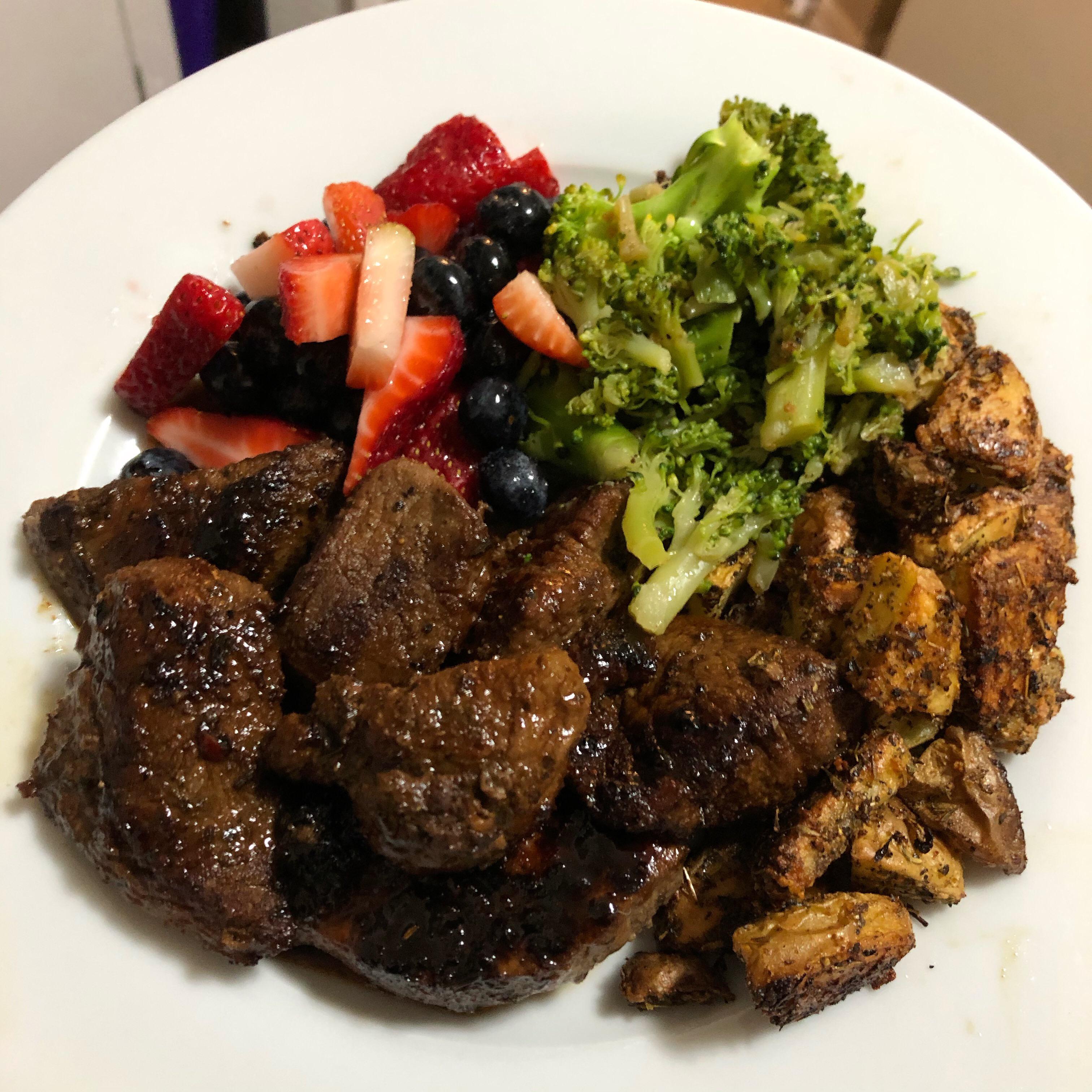 Yummy Balsamic Beef Tips Your Family Will Absolutely Love