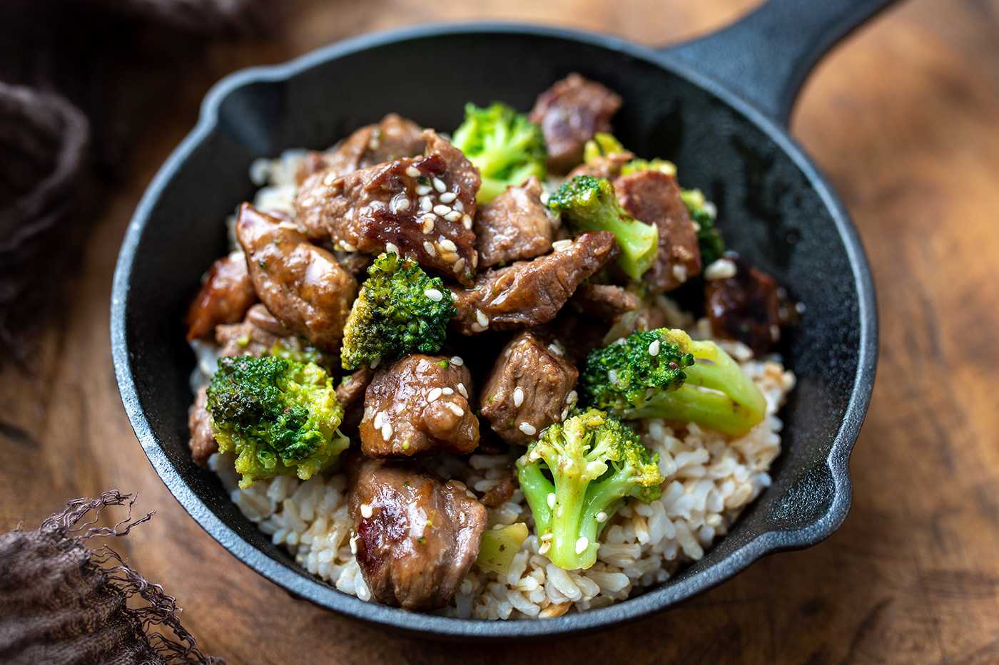 Best Vegetable to Pair with Beef Tips and Rice: Quick and Easy Sides
