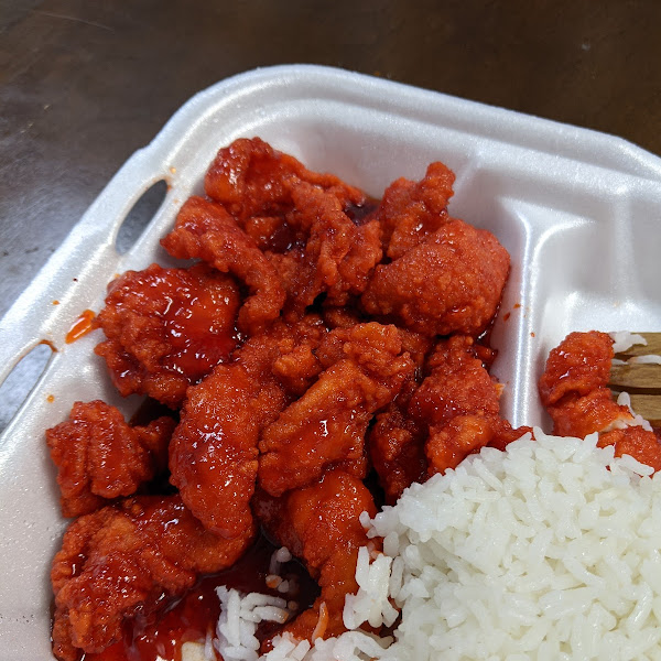 Wus Fine Chinese Cuisine: Good or not? We tried it so you dont have to!