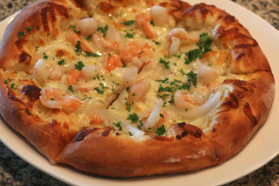 California Pizza Kitchens Shrimp Scampi Pizza: Find Out What Makes it So Yummy