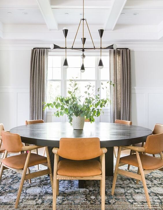 Rugs Under Kitchen Table: Are They a Good Idea?