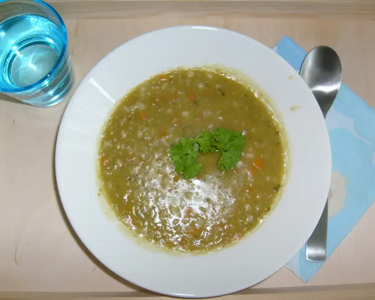 Quick California Pizza Kitchen Pea Soup Recipe: Tasty Soup in Minutes!