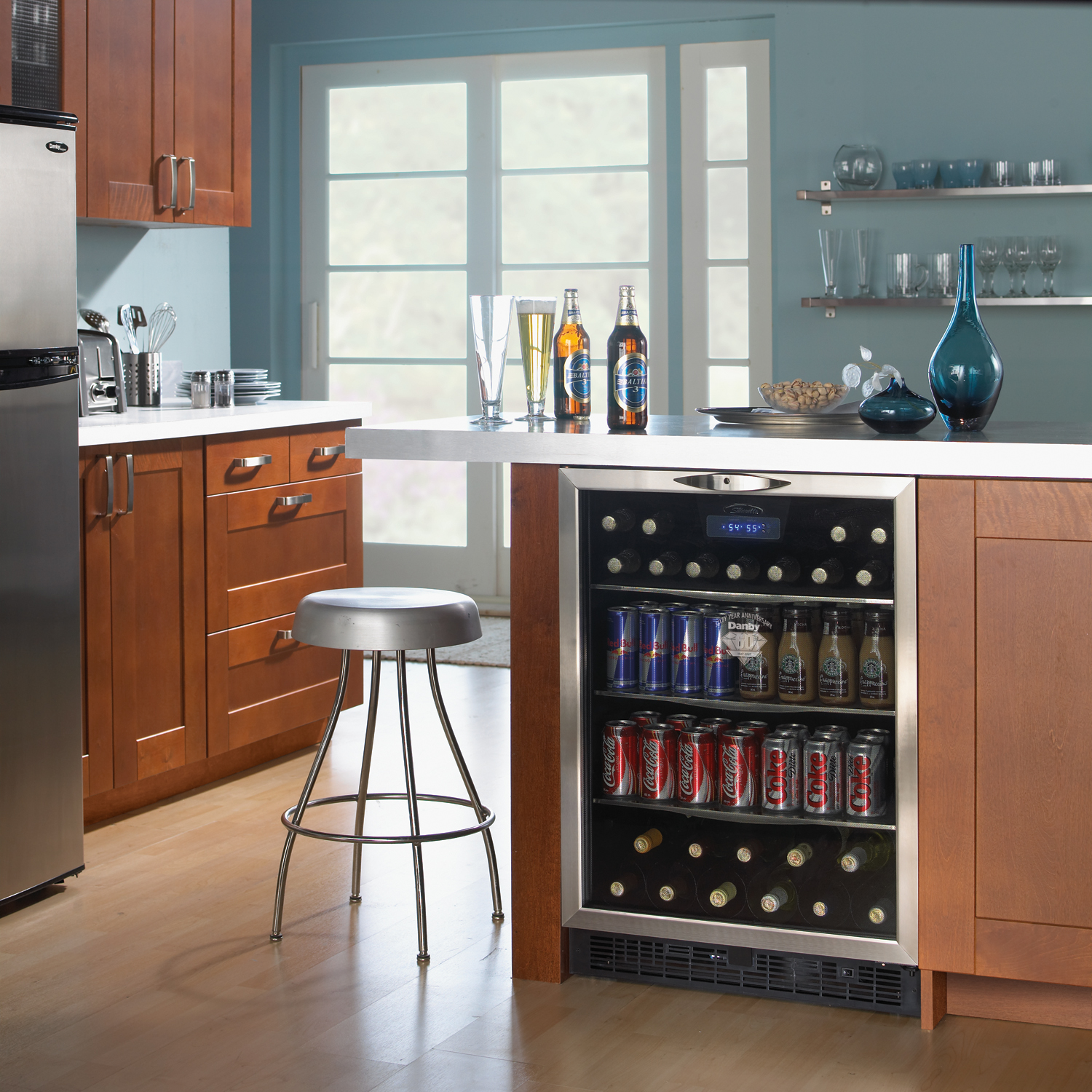 Need a Beverage and Wine Cooler Built In? Heres What to Know!