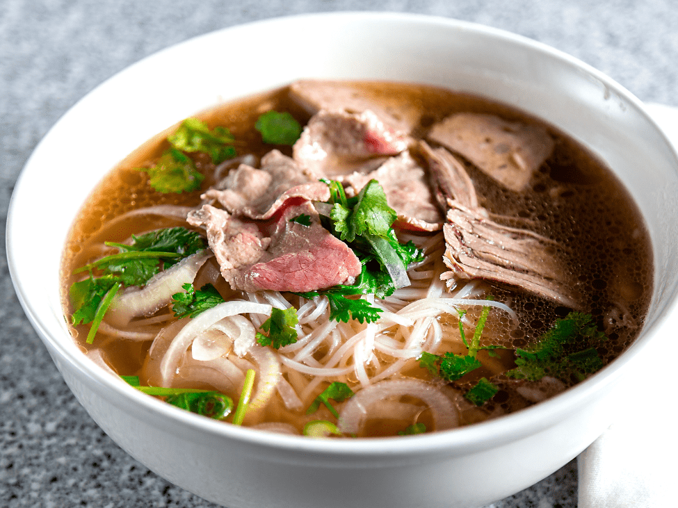 Pho Bowl Vietnamese Cuisine: Why Is It So Popular? Dive into the World of Vietnamese Food