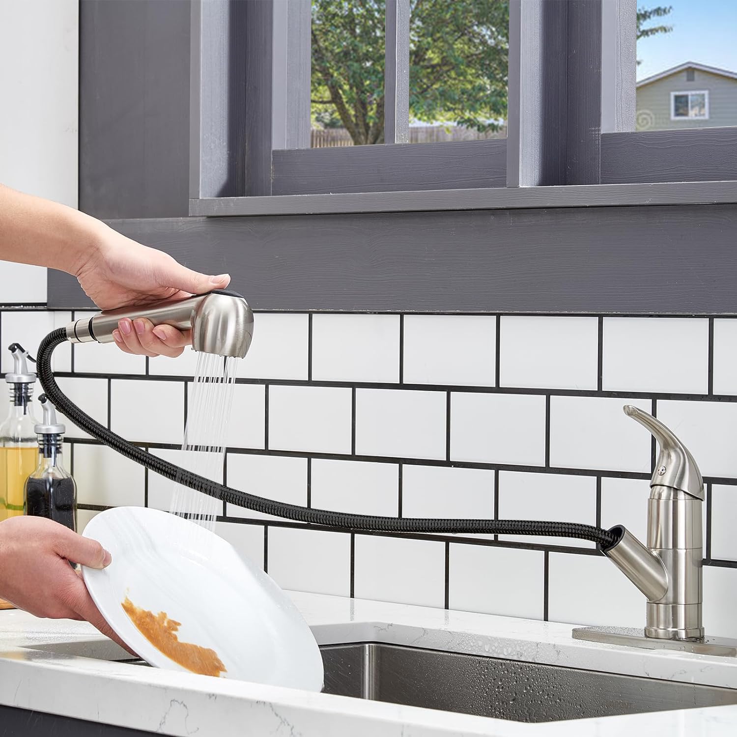 Short Kitchen Faucets: Are They Right for You? Find the Perfect Fit for Small Spaces!