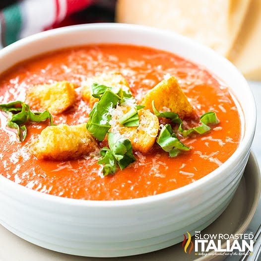 Applebees Tomato Basil Soup Ingredients: Whats Really in It?