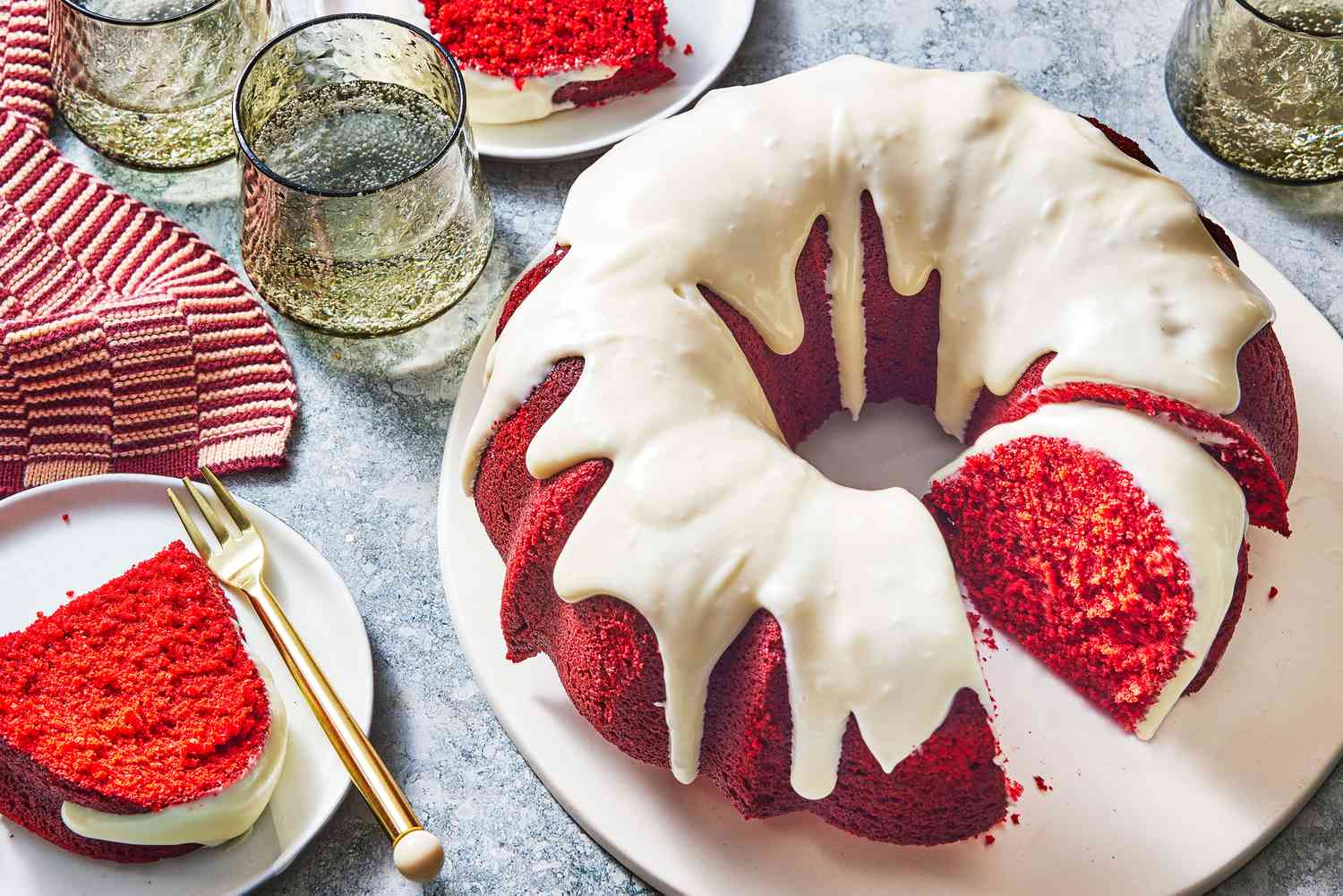 Best Southern Christmas Desserts: Make Your Holiday Sweet (Our Favorite Classic Recipes You Must Try)