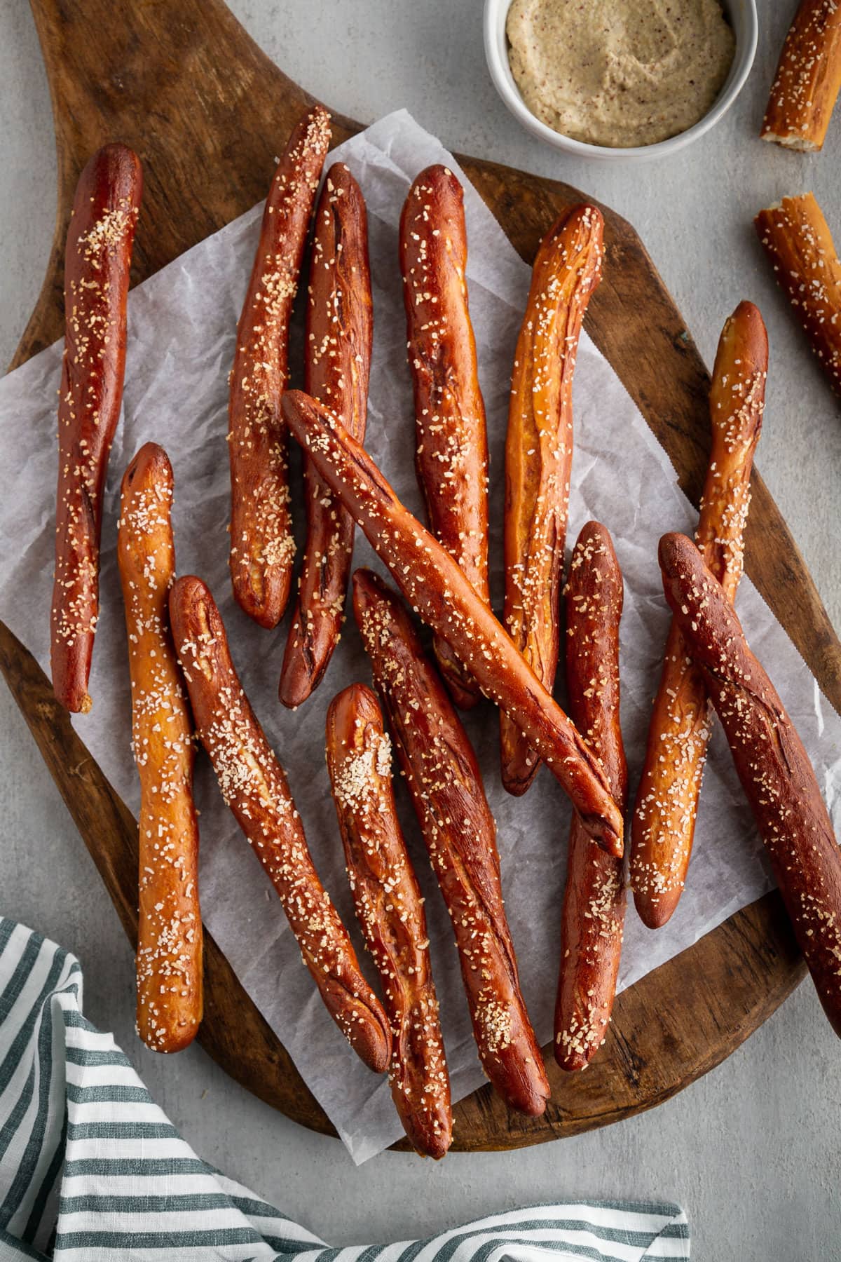 How to Make Pretzel Sticks? Easy Recipe and Pretzel Sticks Ingredients!