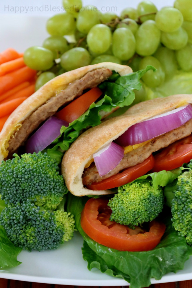 Pocket Sandwich Recipes: Easy & Delicious Ideas for Lunch and Dinner!